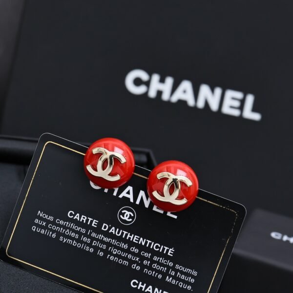 Retro Red acrylic circle Earrings .JW01 - Image 2