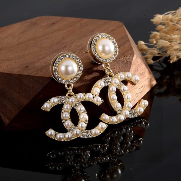 Classic double C pearl earrings original Brass.JW01