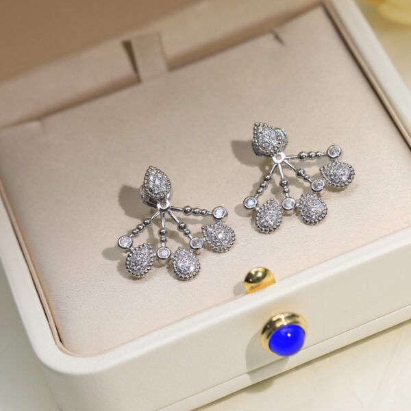 Teardrop-shaped thick gold electroplating with diamonds and silver needle Earrings.JW01 - Image 8