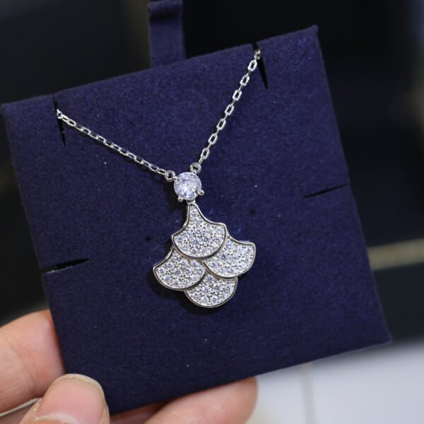 5A Zirconium diamond craftsmanship,sub gold material,18k gold layer Necklace.JW01