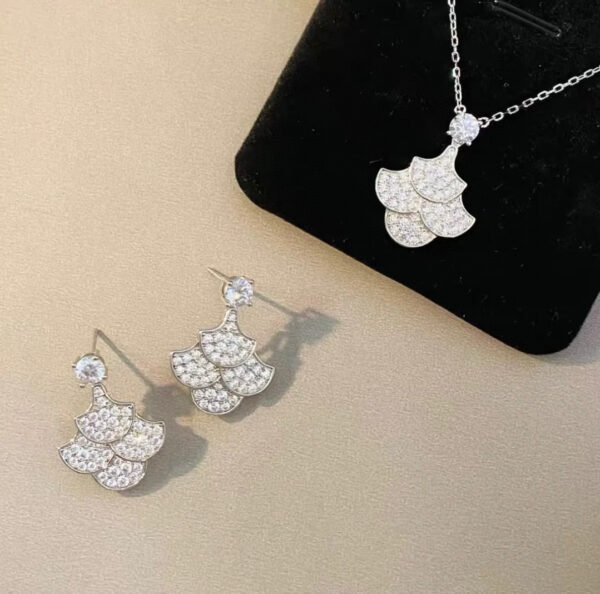 High Carbon Diamonds, silver needle+sub-gold material.JW01 - Image 5