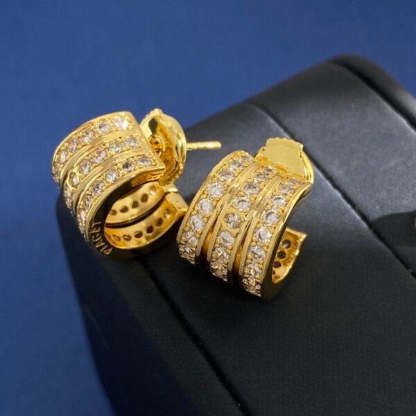 C shaped full diamond flying saucer earrings.JW01 - Image 4