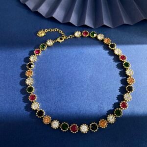 Sunflower bud diamond necklace brass material. JW01