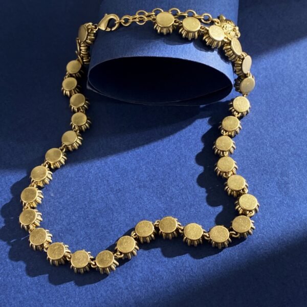 Sunflower bud diamond necklace brass material. JW01 - Image 9