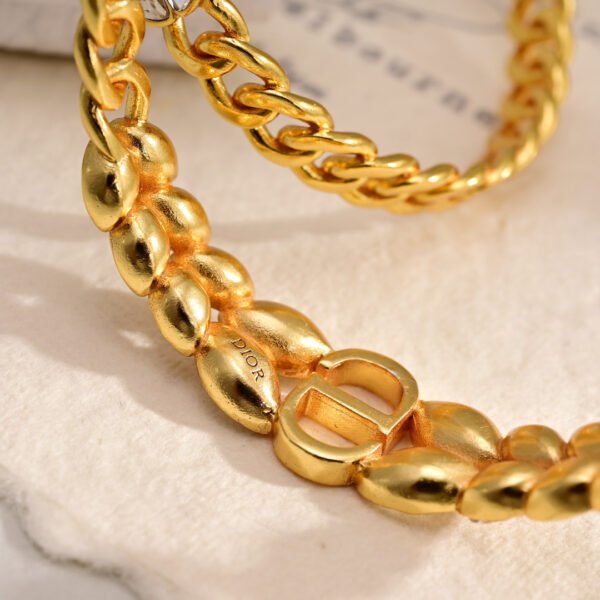 Gold finish Metal chain links with crystals Earrings .JW01 - Image 5