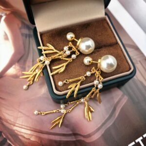 Latest golden earring with pearl beads ZP material.JW01
