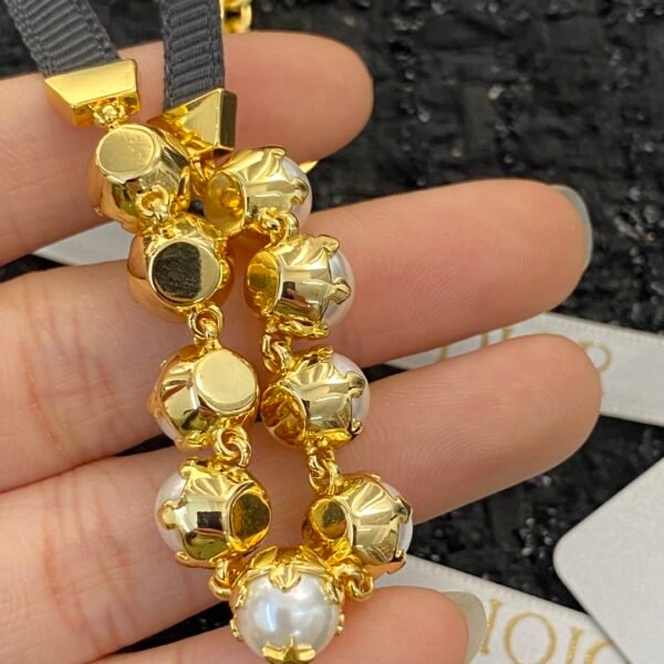 White Pearl Choker necklace one size.JW01 - Image 8