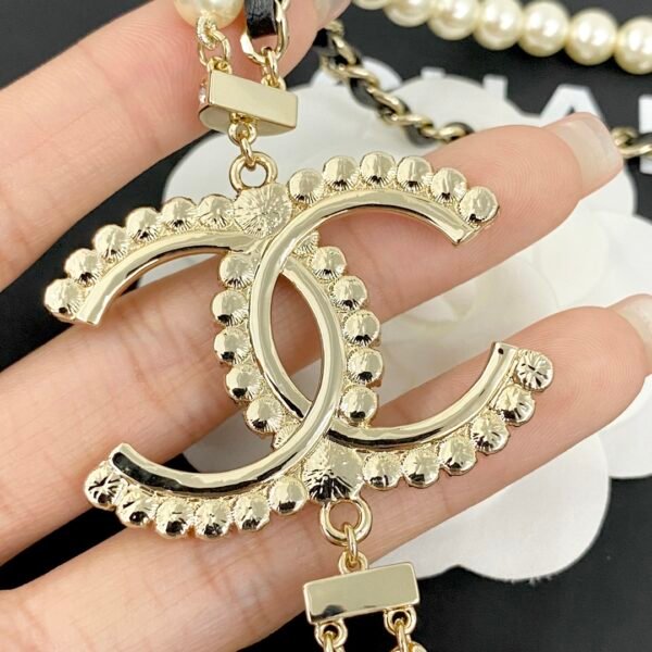 Rhinestone textured double C Black calfskin and pearls Sweater Necklace.JW01 - Image 5