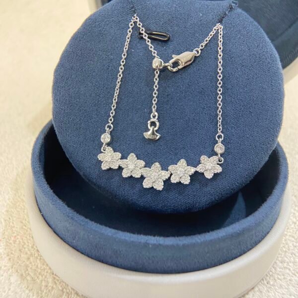 Five-flower Necklace with high carbon Diamonds.JW01 - Image 3