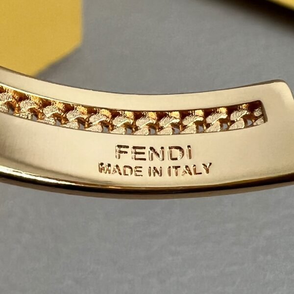 Golden solid Bracelet with adjustable chain. JW01 - Image 6