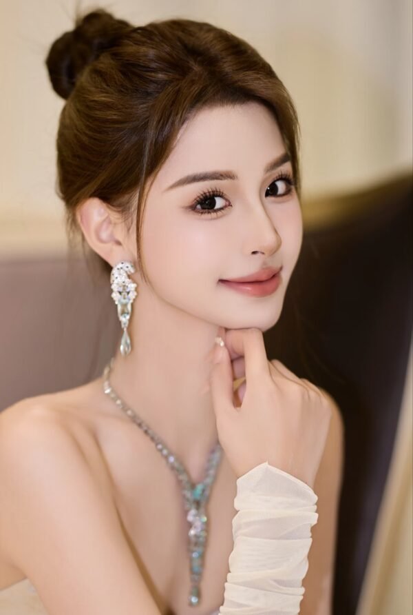 Leopard set Swarovski Sky Blue Diamond Necklace and Earrings set .JW01 - Image 5