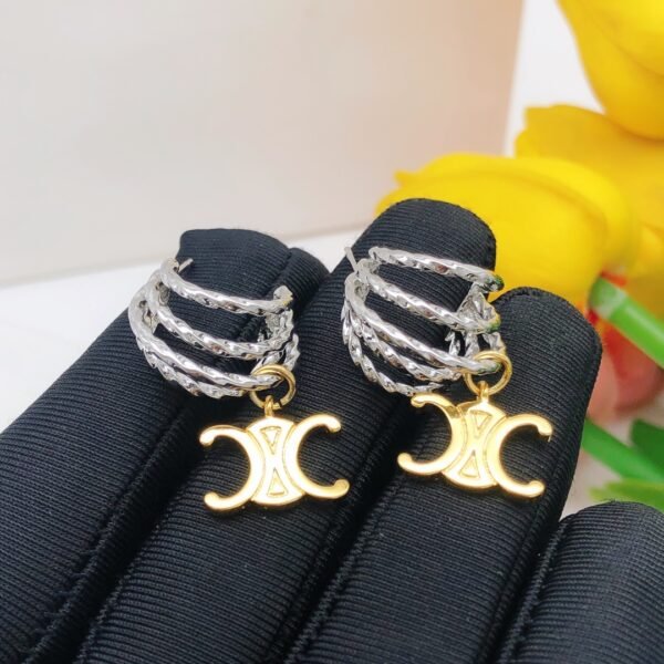 Ear hook silver Pendant CC logo in gold Earrings.JW01 - Image 5