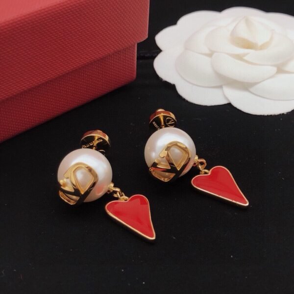 Red heart, pearl with golden V logo Earrings .JW01 - Image 2