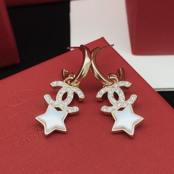 Latest Star Ear hook golden with Diamonds Earrings .JW01 - Image 2