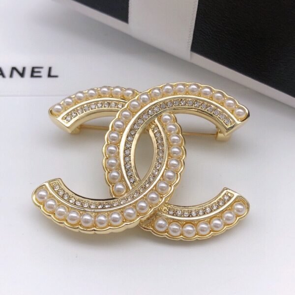 Rice Bead Diamond Brooch .JW01 - Image 3