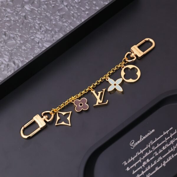 M01413  Monogram gold Metal Bag Charm Chain .JW01 - Image 2