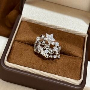 Medieval style Star ring 925 silver electroplated with thick gold .JW01