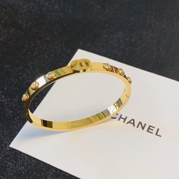 Six Shining Diamond with cc logo stainless steel material gold plated .JW01 - Image 8