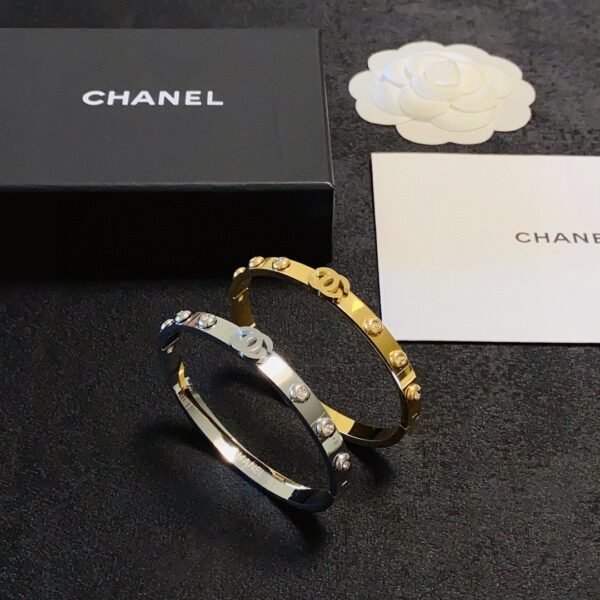 Six Shining Diamond with cc logo stainless steel material gold plated .JW01 - Image 7