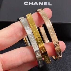 Engraved Letter Bracelet high-end stainless steel material Silver/Gold/Rose gold .JW01