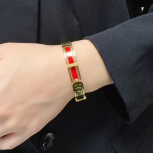 GG Bracelet Stainless steel material does not fade.JW01