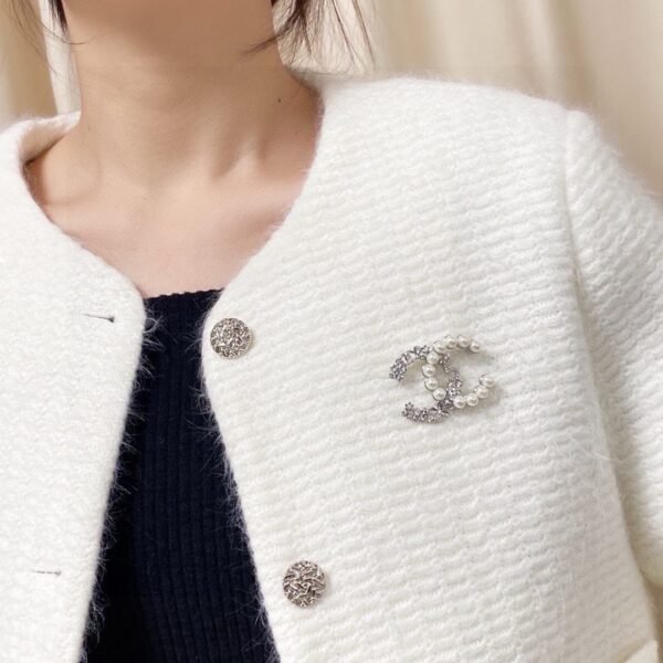 Silver Brooch with pearl and diamond CC .JW01 - Image 5