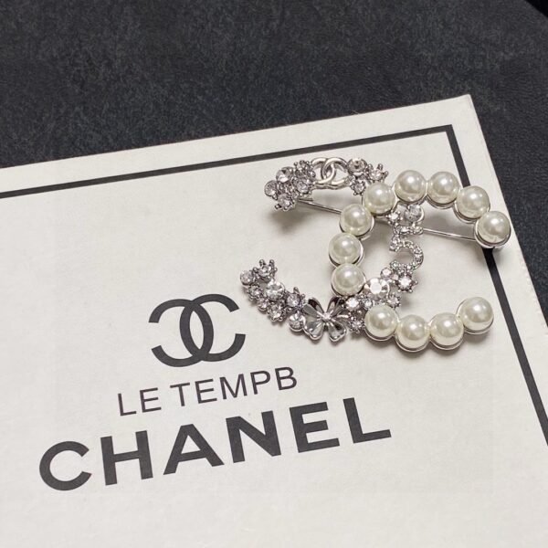 Silver Brooch with pearl and diamond CC .JW01 - Image 9