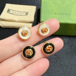 GG logo small stud earrings Brass material ion plating .JW01