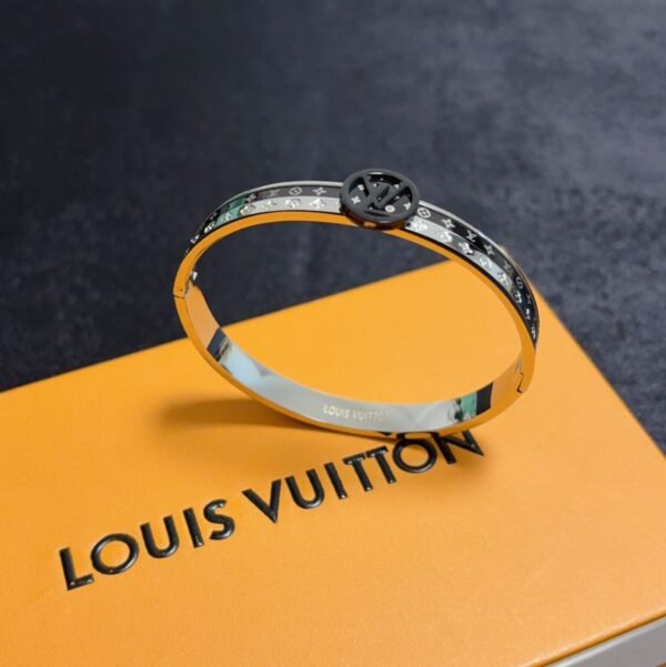 Dual color brand logo engraved Gold / Silver Bracelet .JW01 - Image 5