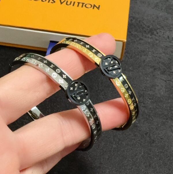 Dual color brand logo engraved Gold / Silver Bracelet .JW01 - Image 8