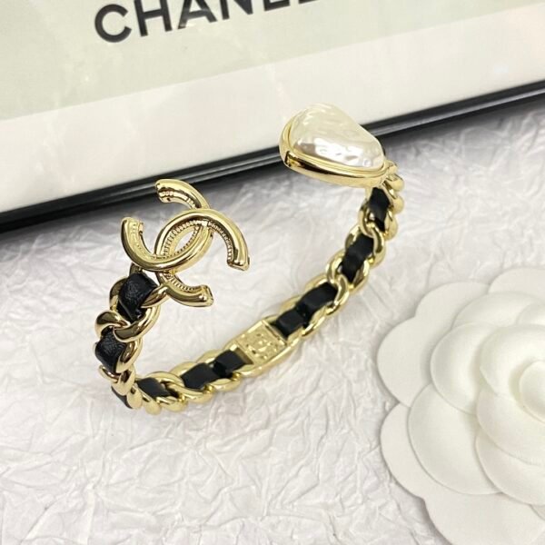 Golden bracelet with Leather CC logo and Heart .JW01 - Image 3