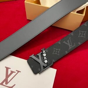 40mm Black letter buckle custom-made canvas fabric imported calfskin .