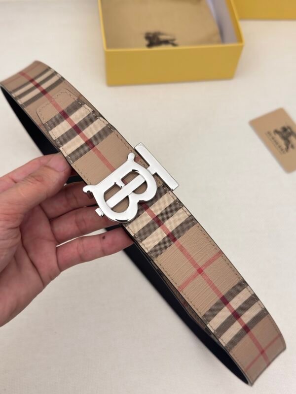 4cm Double sided first-layer cowhide printed stripes and plain pattern on the other side silver buckle Belt . - Image 5