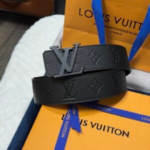 4cm Double-sided leather embossed with Initials and Monogram Flowers black Buckle.