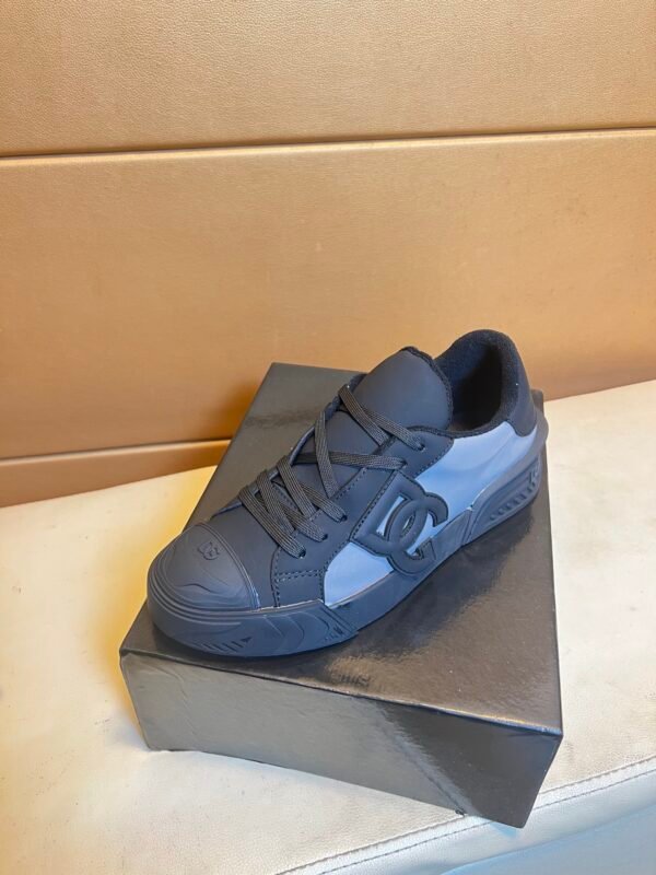 DG Super comfortable silk fabric cowhide details Shoes. - Image 3