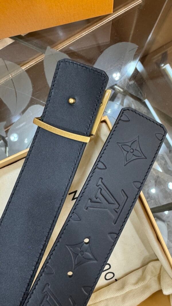 High quality cowhide embossed with golden buckle black belt 4cm. - Image 8