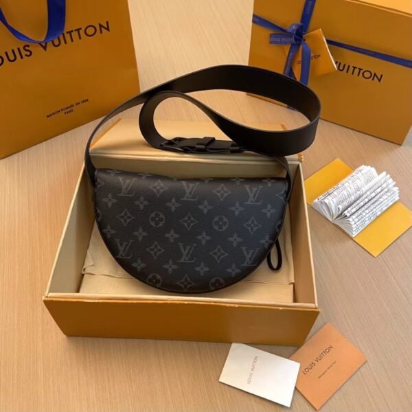 Moon Crossbody handbag made of Monogram eclipse canvas .