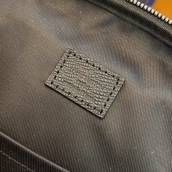 Avenue backpack made of Damier Infini leather. BW01 - Image 9