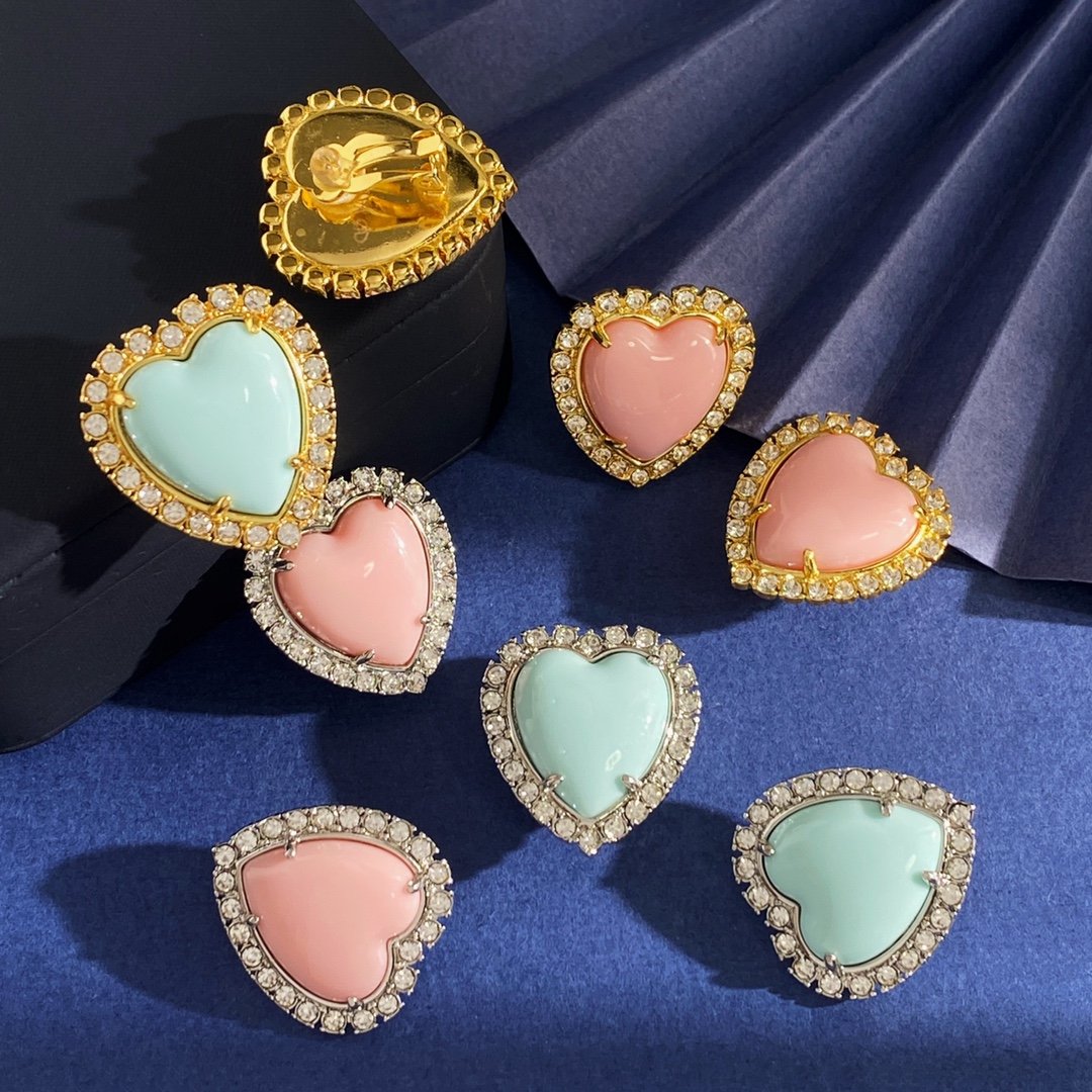 American light luxury Diamond Heart-shaped enamel Earrings.JW01