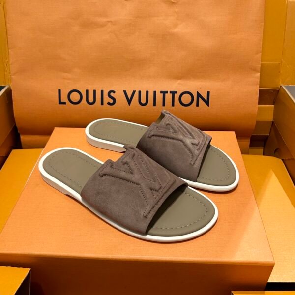 Open mould Portofino beach slippers made of imported soft grain cowhide print .