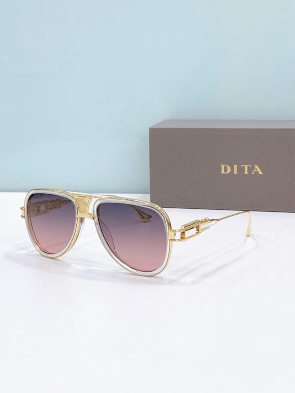 Grand decade Titanium body 100% UVA AND UVB LENS WITH ANTI-REFLECTIVE COATING. - Image 3