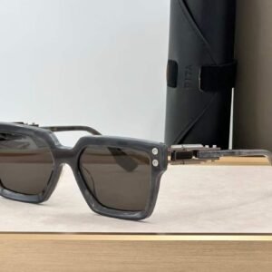 Alternative view of New Vintage Grey Sunglasses Imported Acetate Frame UV400 Polarized Lens High Quality with Anti-reflection coating.