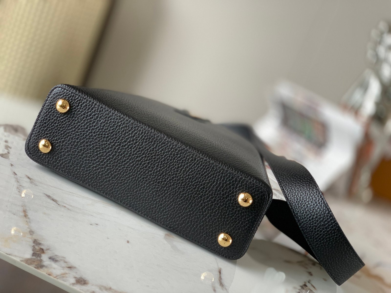 Premium Quality original black leather gold buckle capucines BB full-grain cowhide, iconic side rings and monogram floral flaps. - Image 4