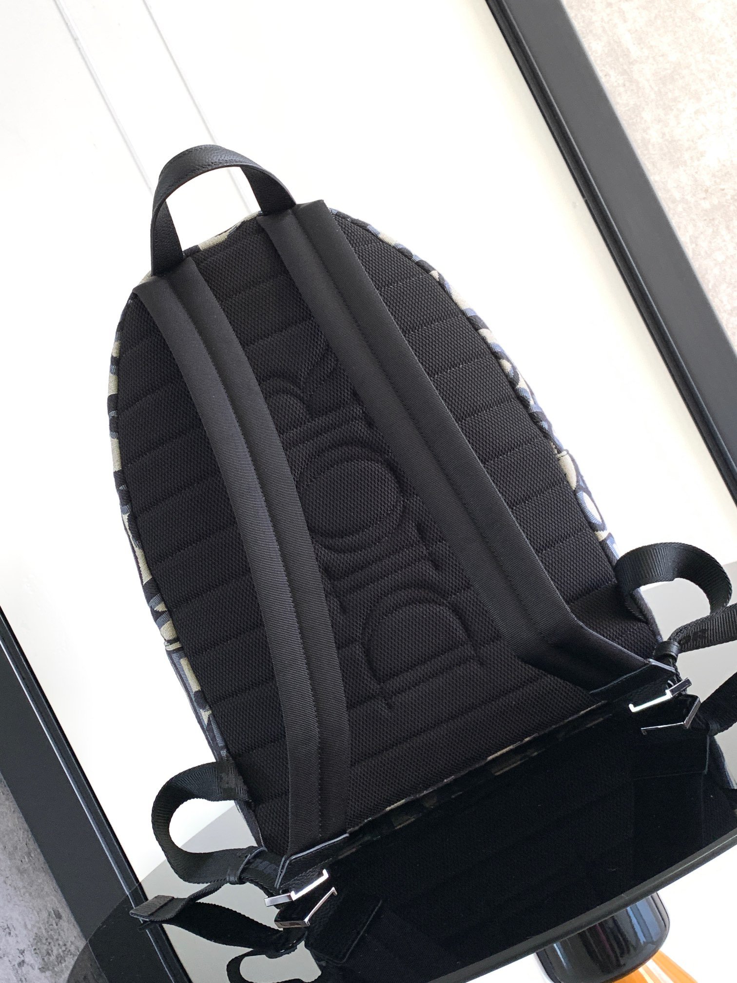 Classic college style "Rider" backpack embossed cowhide leather with printed effect. - Image 4