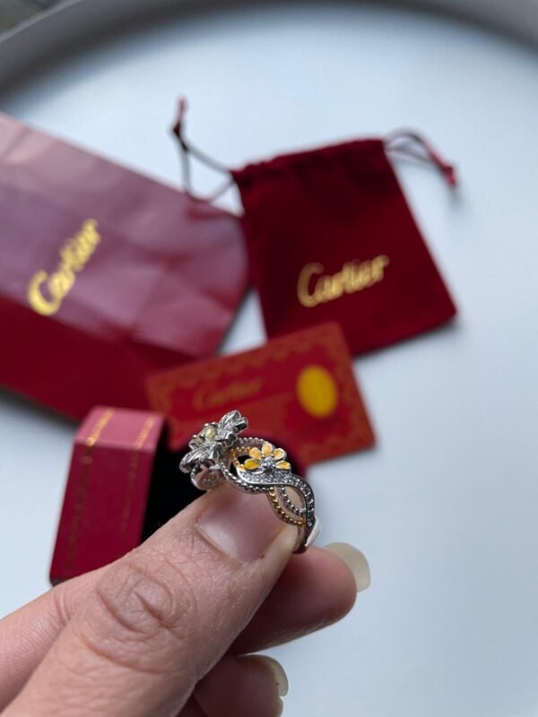 Sunflower Engagement Ring 925 silver with Lab grown Diamonds. - Image 3