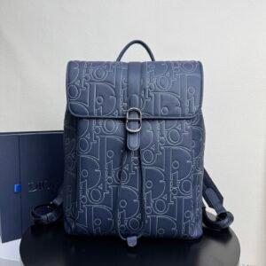 Gravity printed High quality embossed leather Daily flap backpack with magnetic buckle.