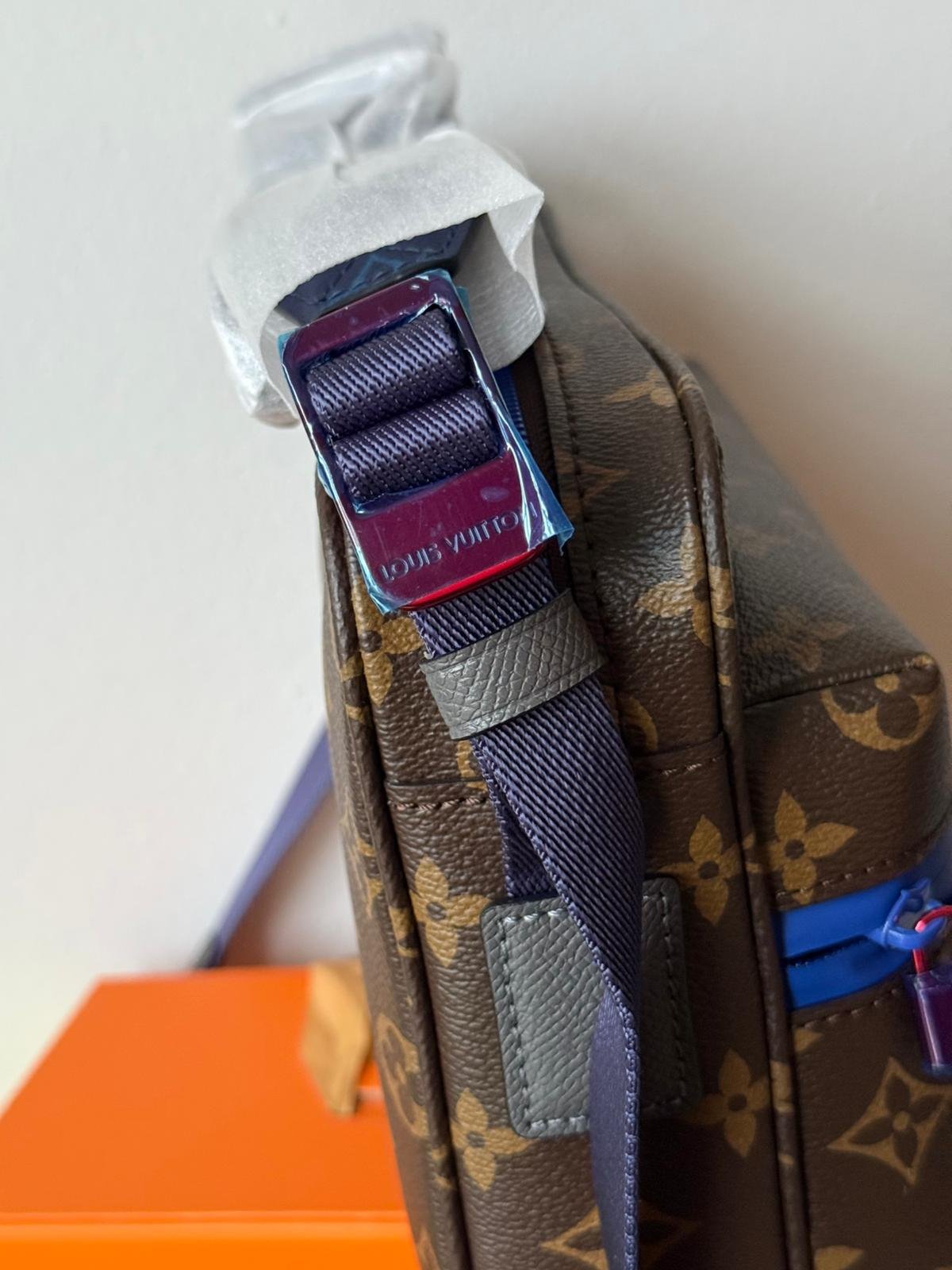 Limited edition Classic brown Monogram canvas compact cross-body bag with blue zip and blue hardware. - Image 14