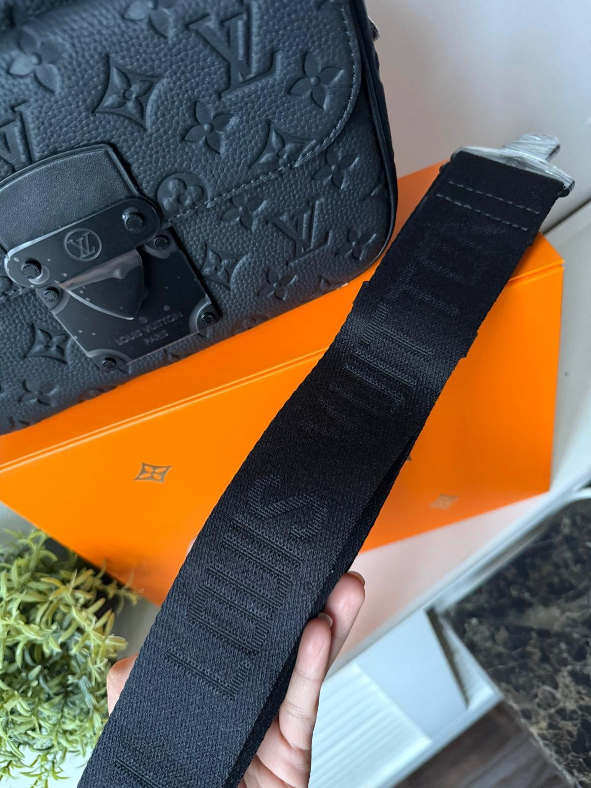 S Lock Messenger crafted in supple black Taurillon leather and embossed with Monogram pattern. - Image 3