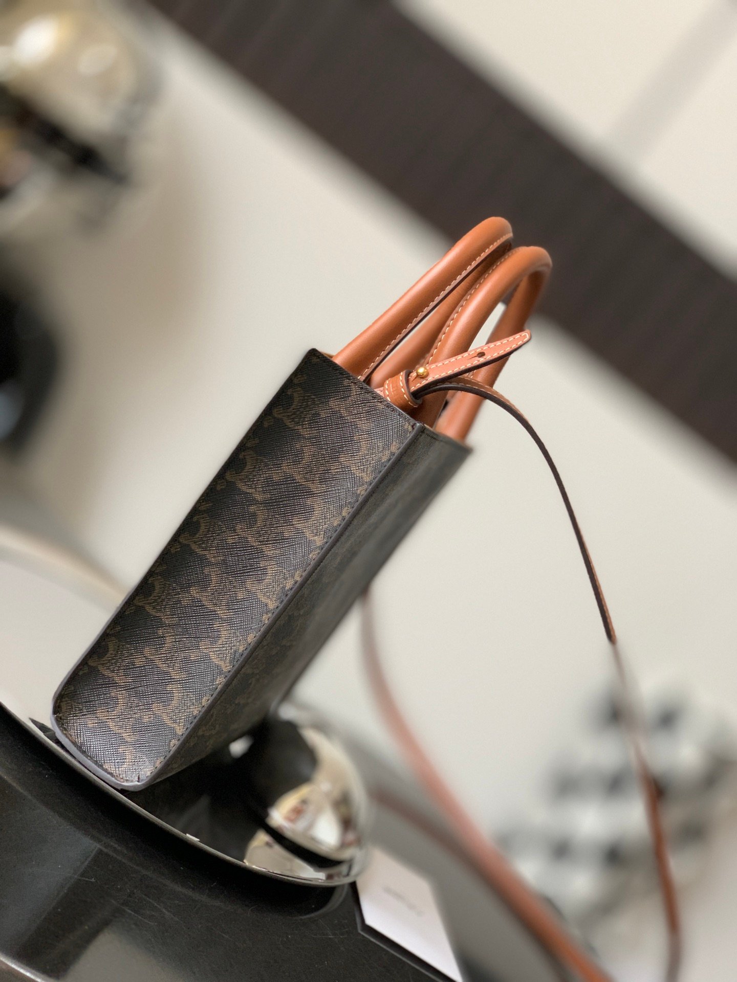 "Mini Cabas" very durable material, light and large capacity Cute Handbag can be shoulder,cross-body,hand-carry. - Image 6