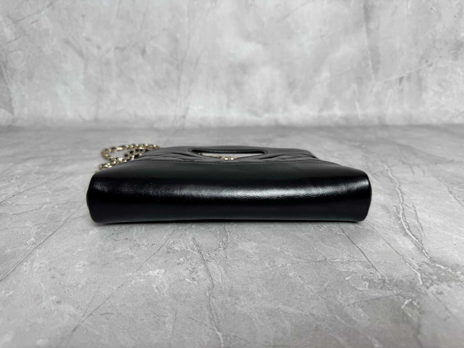 31 Nano Shopping Bag crafted from quilted shiny calfskin leather. - Image 9